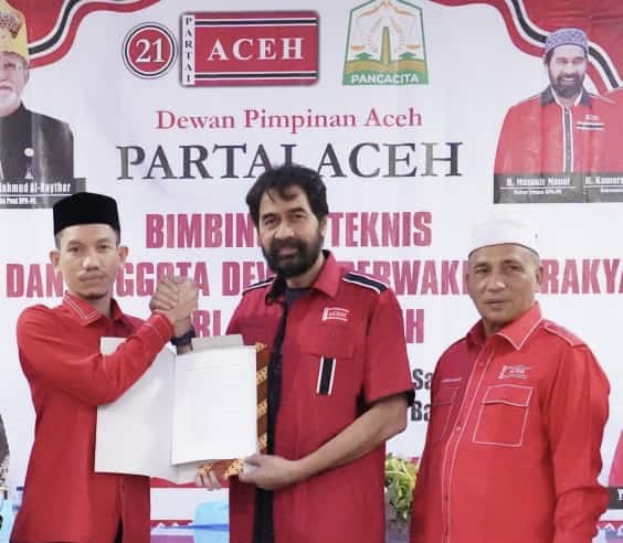 Tiga Periode Muzakir Manaf Pimpin Partai Aceh