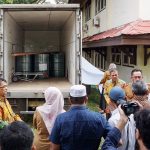 Pelepasan Komoditi ekspor minyak nilam yang akan dikirimkan ke Perancis di Kantor ARC USK. (Banda Aceh, 5 Desember 2022).