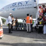 Jemaah Haji Kloter 02-BTJ Tiba di Bandara SIM Blang Bintang Aceh Besar Kamis (6/7). Foto Humas PPIH Aceh