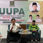 Prof Yusril Izha Mahendra dalam diskusi publik terkait histori UUPA Syariat Islam Foto: Fitri Digdata.id