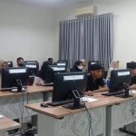 peserta ujian masuk perguruan tinggi Universitas Islam Negeri Ar-Raniry Banda Aceh. Foto: Fitri/Digdata.id