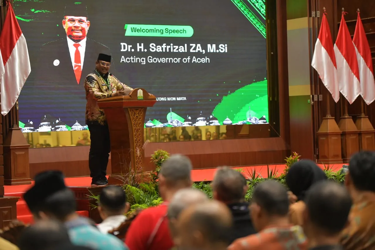 PJ Gubernur Aceh, Safrizal ZA membuka Aceh International Forum (AIF) 2024, pada peringatan 20 tahun Aceh Pasca Bencana Gempa dan Tsunami. Poto : Humas Pemerintahan Aceh.