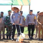 Kapolda Aceh bersama Forkopimda Tanam Satu Juta Hektar Jagung secara Serentak di Kabupaten Aceh Besar, Rabu (22/1/2025)