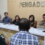 Komite Keselamatan Jurnalis (KKJ) Indonesia melaporkan kasus teror dan ancaman kekerasan simbolis terhadap jurnalis Tempo ke kantor Komisi Nasional Hak Asasi Manusia (Komnas HAM) di Jakarta pada Senin, (24/3/2025)