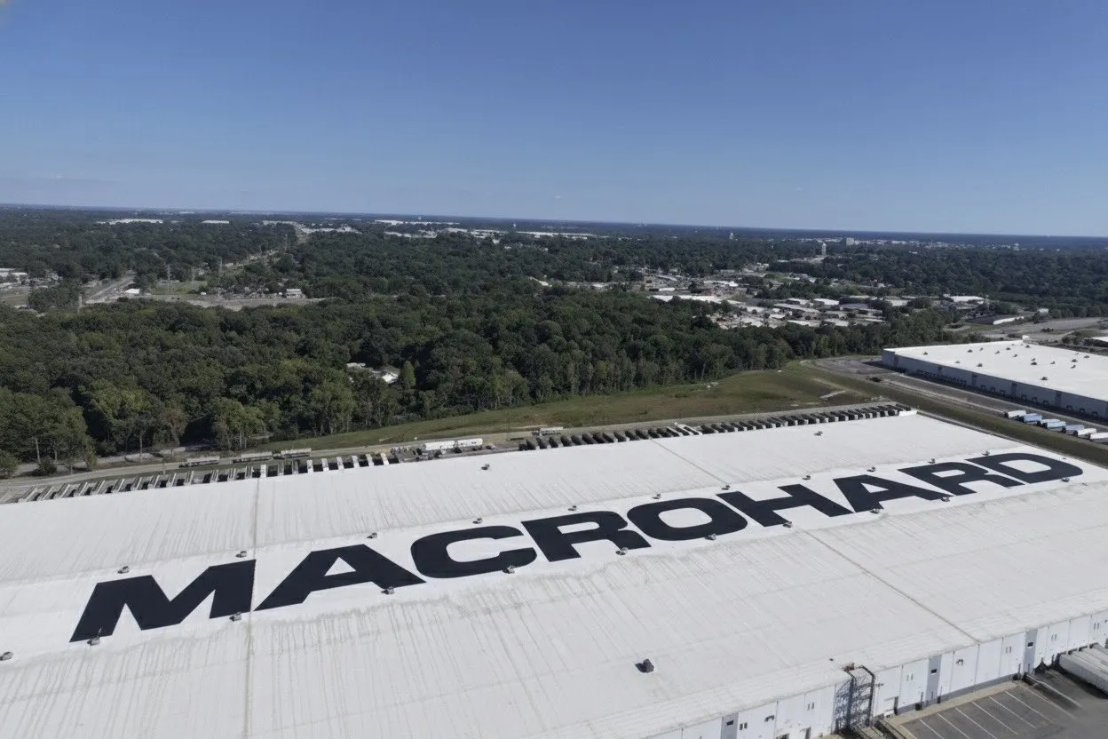 Musk Luncurkan Macrohard: AI Gantikan Microsoft, Programmer Nganggur?
