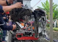 Tabrakan KA Argo Bromo Anggrek dan KRL di Bekasi Timur Tewaskan 14 Orang