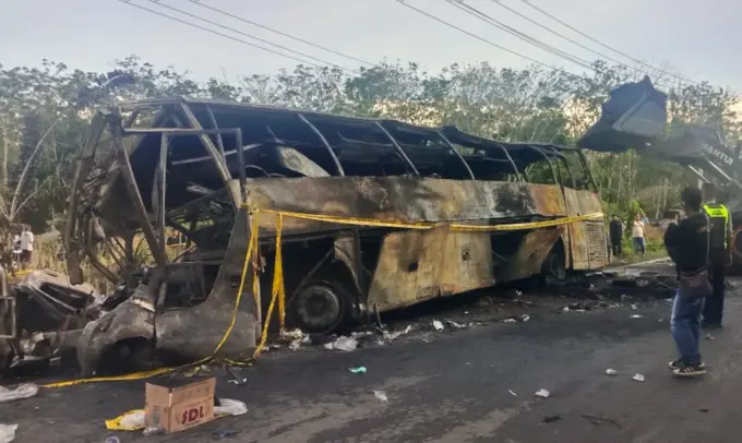 Kecelakaan Bus ALS dan Truk BBM Muratara: 16 Tewas