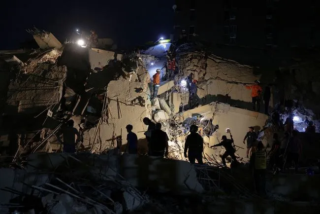 Dua Gempa Dahsyat Magnitudo 7,2 dan 7,5 Guncang Venezuela, 164 Orang Tewas